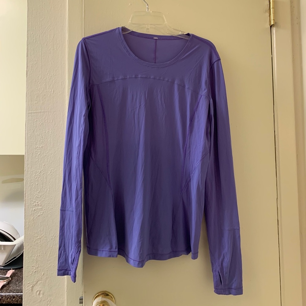 Lululemon top